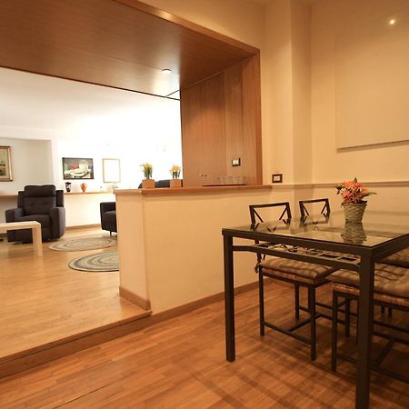 Giulio Cesare Holiday House Rome Bagian luar foto